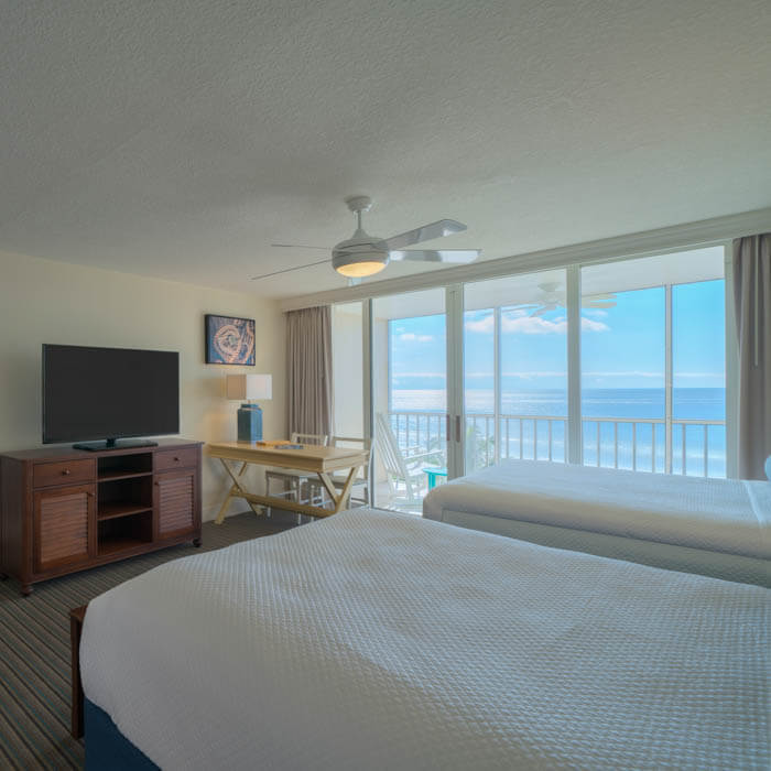 Sanibel View Queen guest room at Pink Shell Resort in Fort Myers Beach