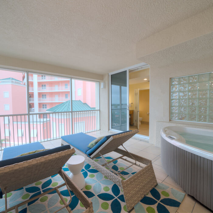 Oceanfront suite with private balcony and jacuzzi