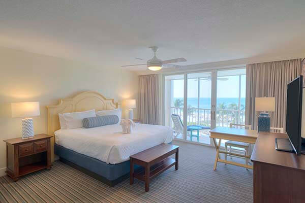 Beachfront studio at Pink Shell Resort